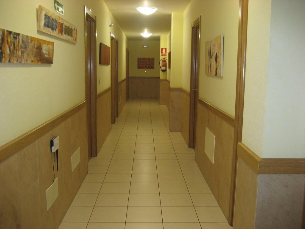 Pension Residencia Caola Arteixo Exterior photo